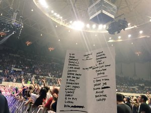 Setlist photo from Pearl Jam - Hampton Coliseum, Hampton, VA, USA - Apr 18, 2016